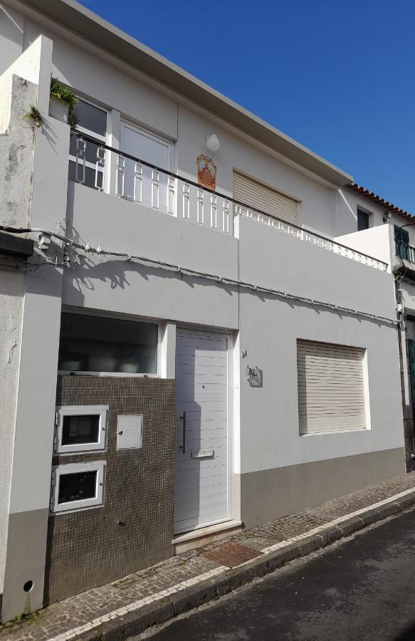 Upstairs Home Ponta Delgada  Ngoại thất bức ảnh